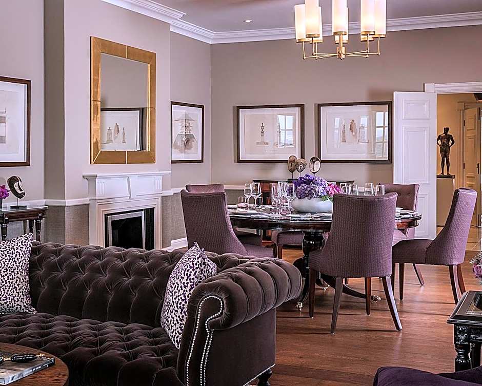 Four Seasons Hotel Westcliff