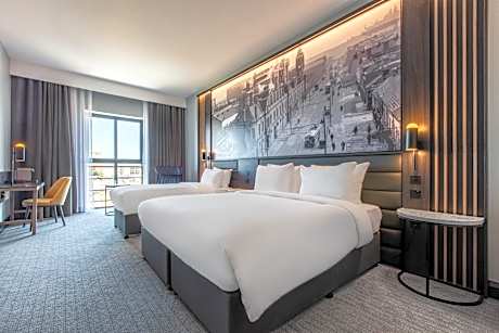 1 King 1 Single Grand