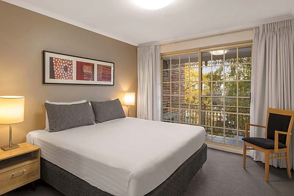 Adina Serviced Apartments Canberra Kingston