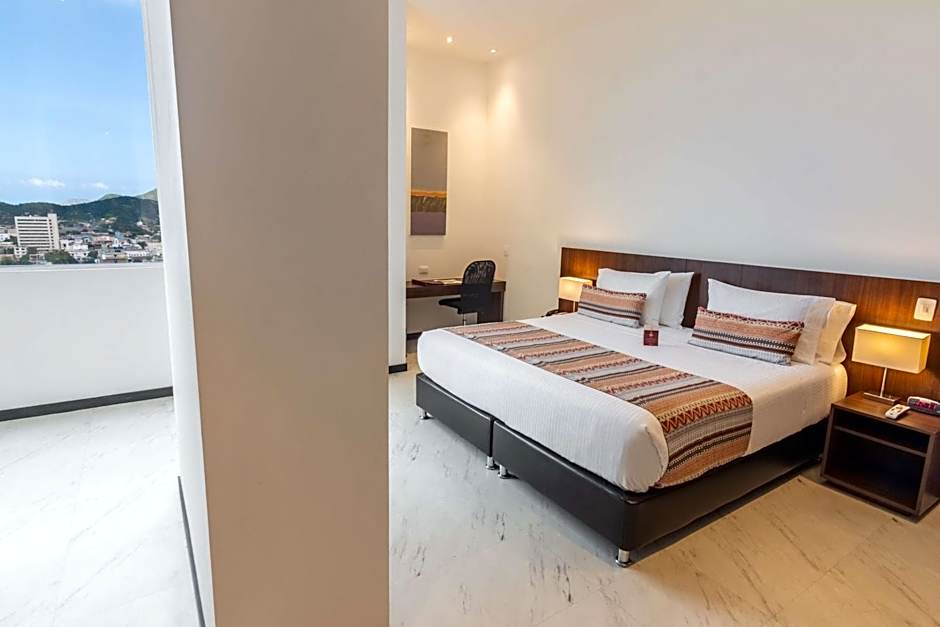 Best Western Plus Santa Marta Hotel