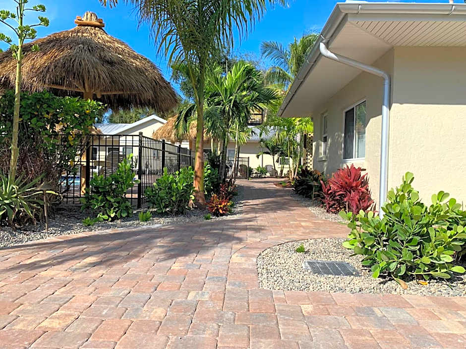 Twin Palms at Siesta