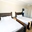 Seaside Sands Inn