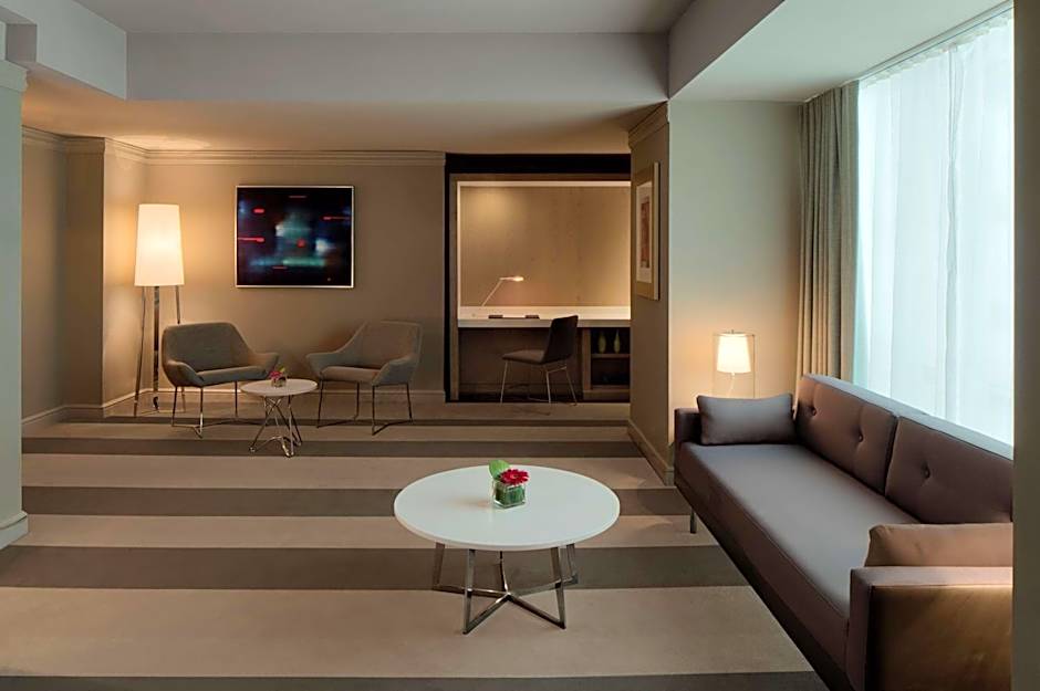 The Royal Sonesta Minneapolis Downtown