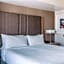 Coast Seattle Downtown Hotel by APA
