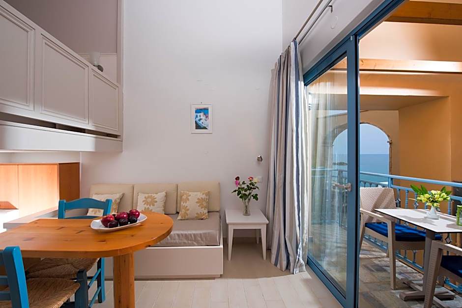 Captain's House Hotel Suites & Apartments