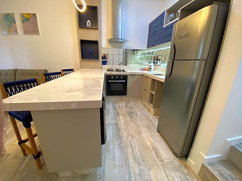 FABULOSO FLAT 225, 2 PISCINAS climatizadas, internet particular 500m Bertioga, Riviera de São Lourenço Flat Duplex inteiro, Adega, cozinha equipada completa serviço de hotelaria, serviço de praia nos finais de semana