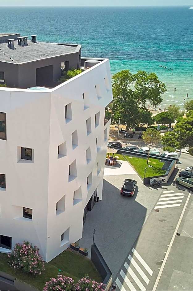 Briig Boutique Hotel