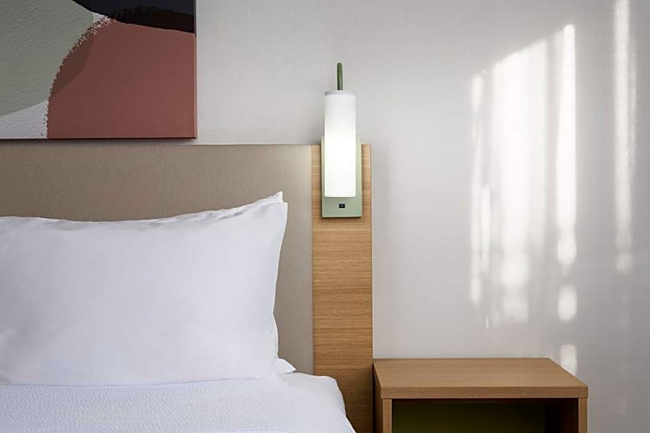 Spark by Hilton Guelph