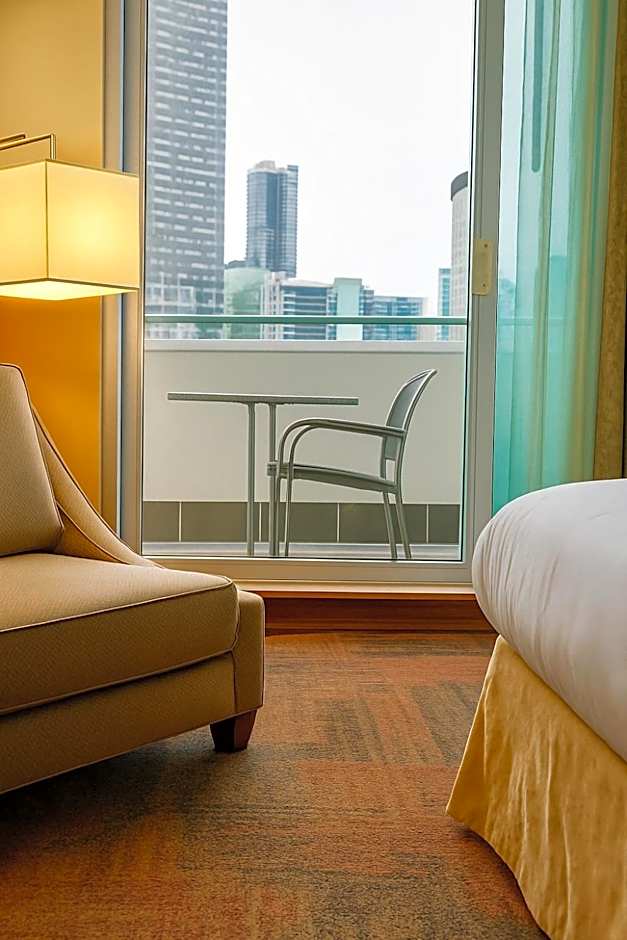 LIC Manhattan View Hotel
