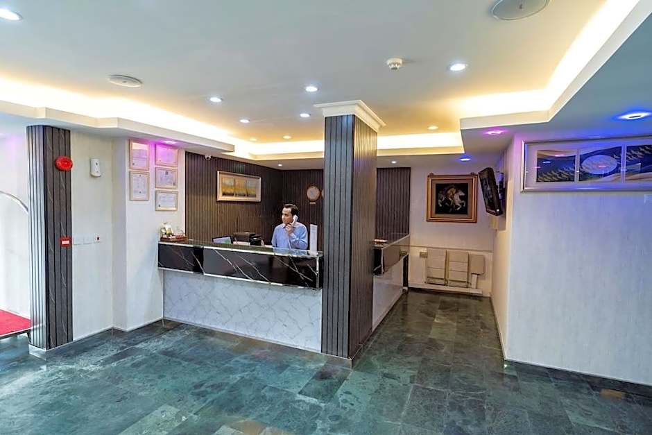 Frsan Plaza Hotel