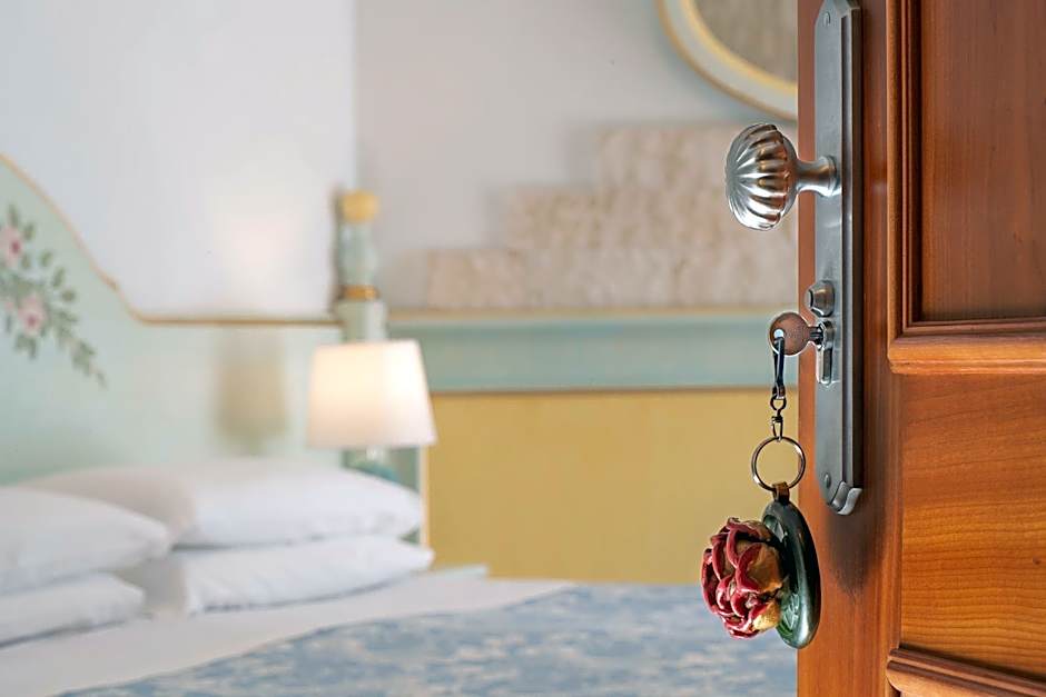Milton Boutique Hotel - Adults Only