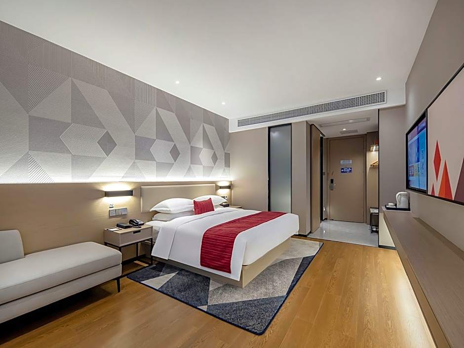 Borrman Hotel Guigang Macaojiang Park High-speed Railway Station