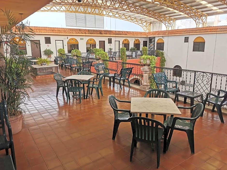 Hotel Doralba Inn