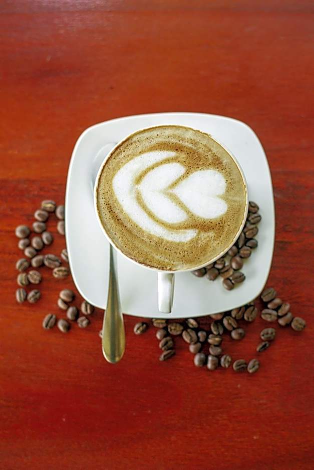 Shose Farmhouse Chalets & Campsite