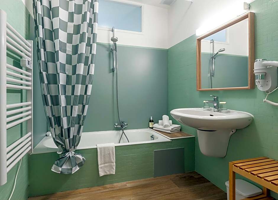 Hôtel & Studios Astor