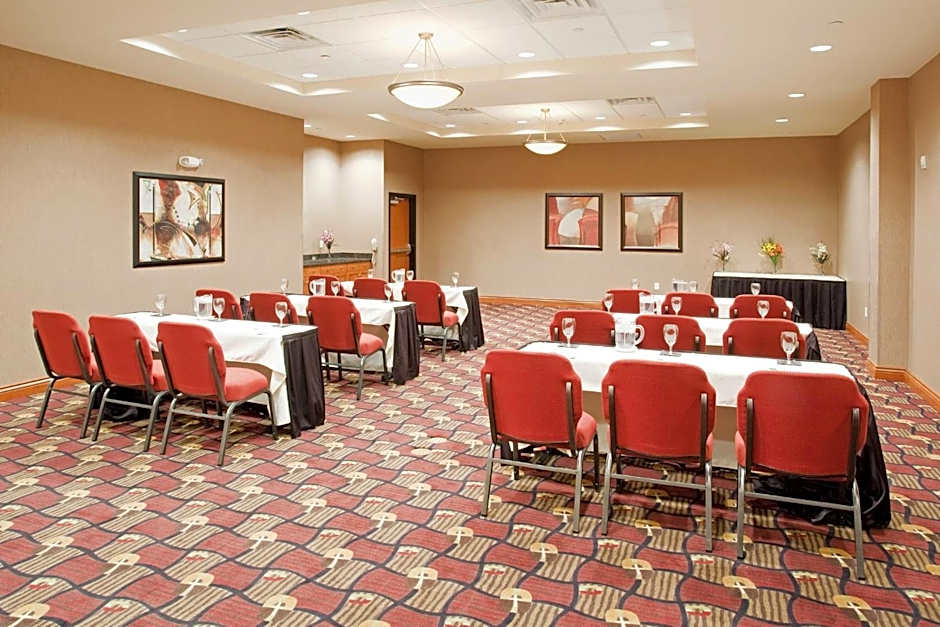 Holiday Inn & Suites Grand Junction-Airport by IHG