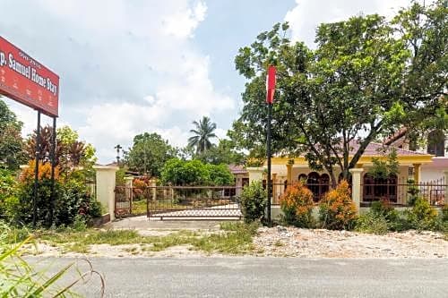 OYO 2916 Op Samuel Homestay