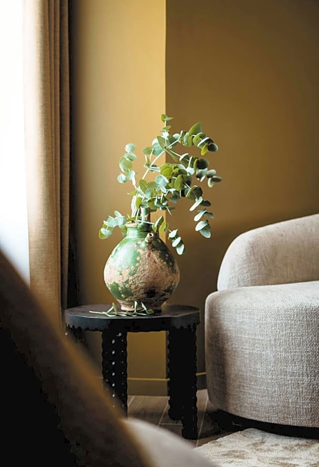 Hotel Gounod Fully Renovated