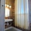 Deep Ellum Hostel - Adults Only