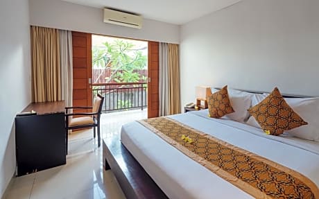 THREE BEDROOMS PRIVATE POOL VILLA