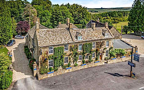Inn For all seasons