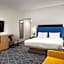 Hampton Inn By Hilton & Suites Moline-Quad City International Airport, Il