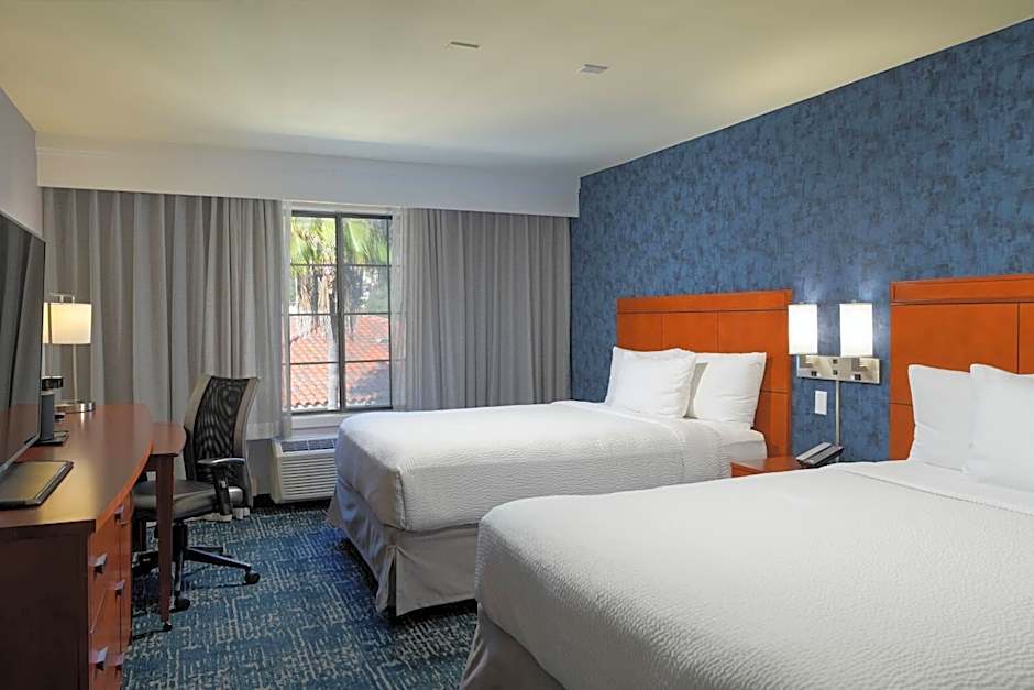 Courtyard by Marriott San Diego Old Town