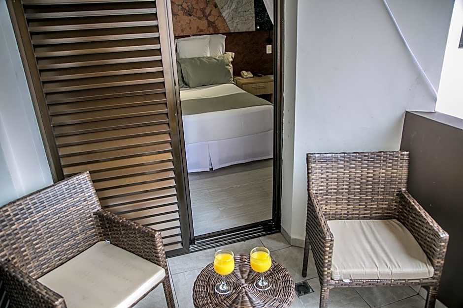 Cosmopolitan Praia Flat