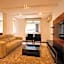 Comfortable 3 Bedrooms: Side Sea View