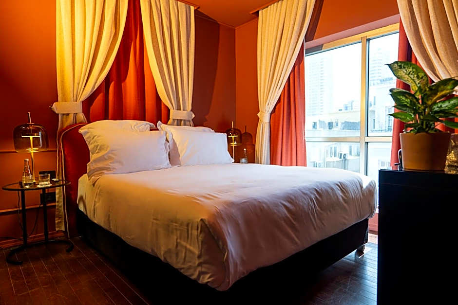 Casa Suzanna Tel-Aviv קאסה סוזנה נחלת בנימין