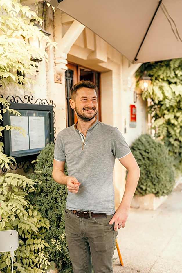 Hôtel Le Cro-Magnon