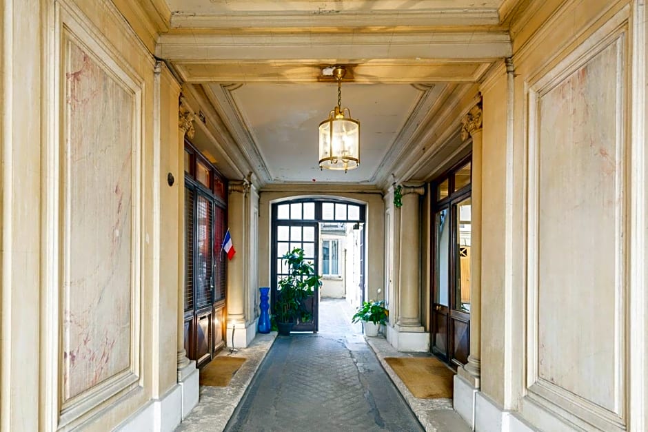 Maison de Lignières - Guest House - Paris quartier Champs-Elysées