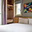 CHECK inn Express Taichung Yizhong