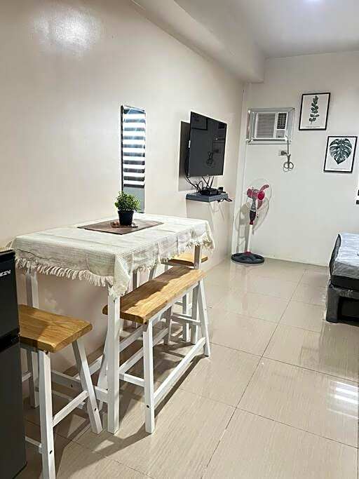 CebuSureStayPersimmon9thFloorStudioCondo