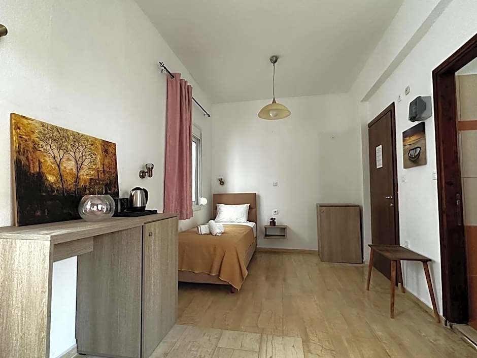 Skiathos Hills Studios