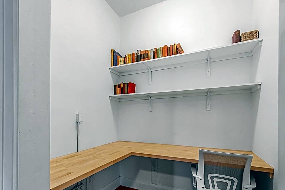 Library Square Suites