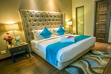 Deluxe Double Bed Room