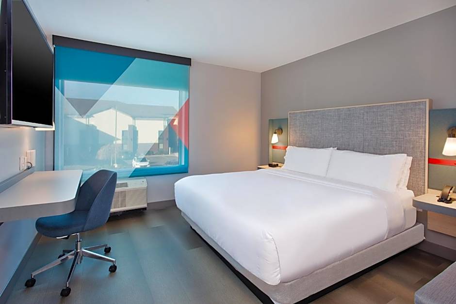 avid hotels - Detroit - Warren By IHG