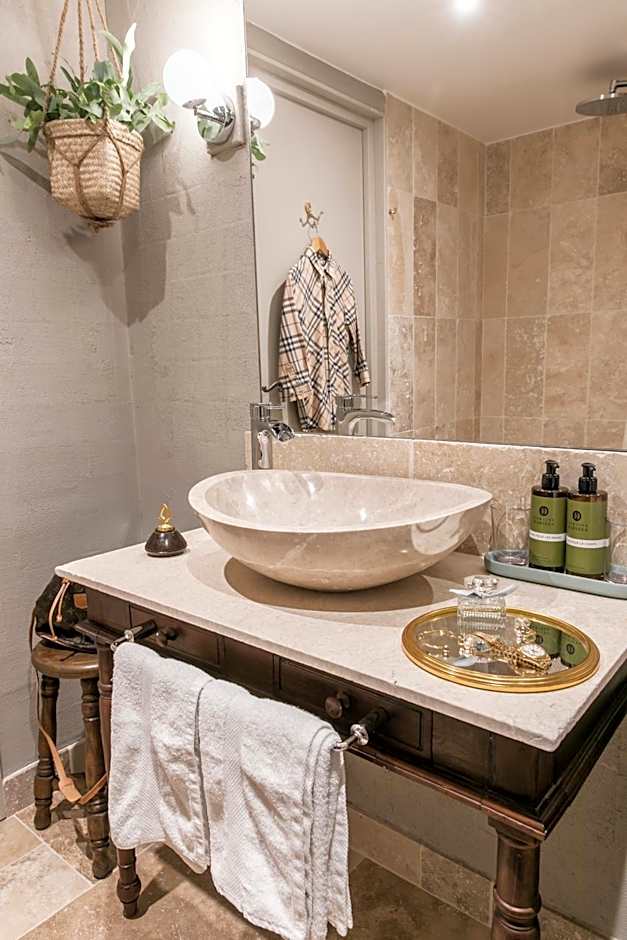 Domaine Rabiega - Vineyard and Boutique hotel