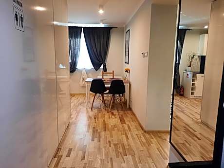 1-Bedroom Deluxe Apartment