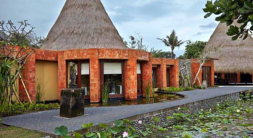 WakaGangga Hotel