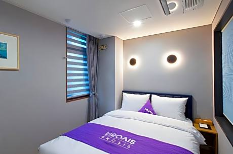 Standard with 1 Double Bed