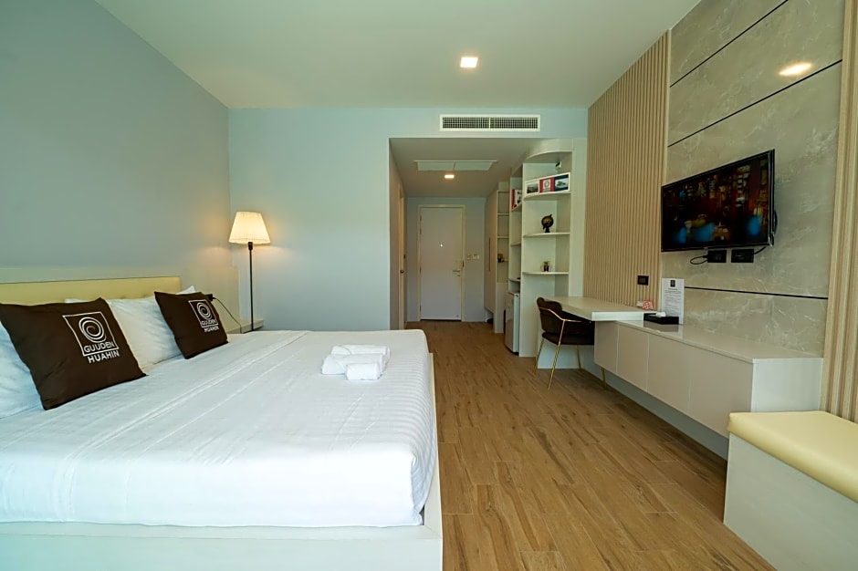 Guuden Huahin Hotel