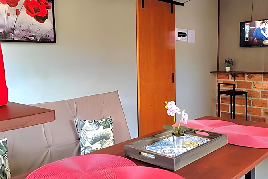 Apartamento 15 - (850 mt do Centro) - 2 Banheiros