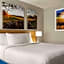 Days Hotel by Wyndham Allentown Airport / Lehigh Valley