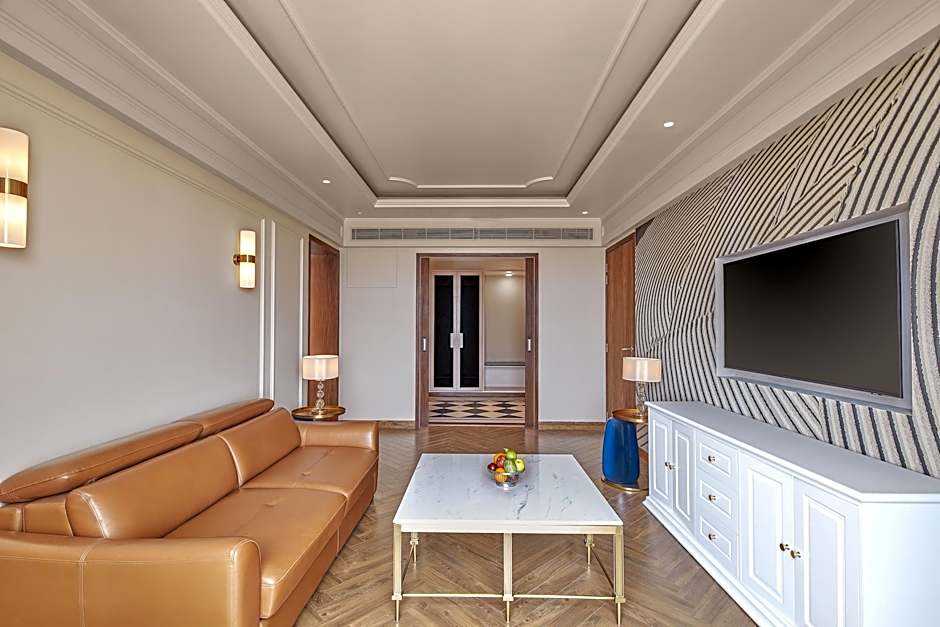 DoubleTree by Hilton Varanasi