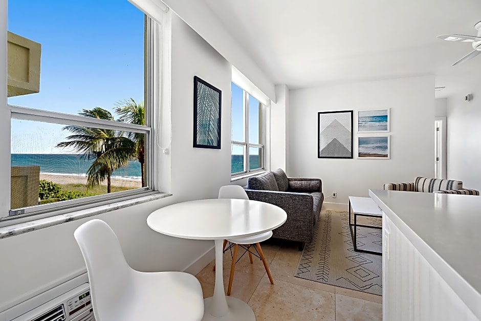 Ambassador Hotel – Palm Beach, FL