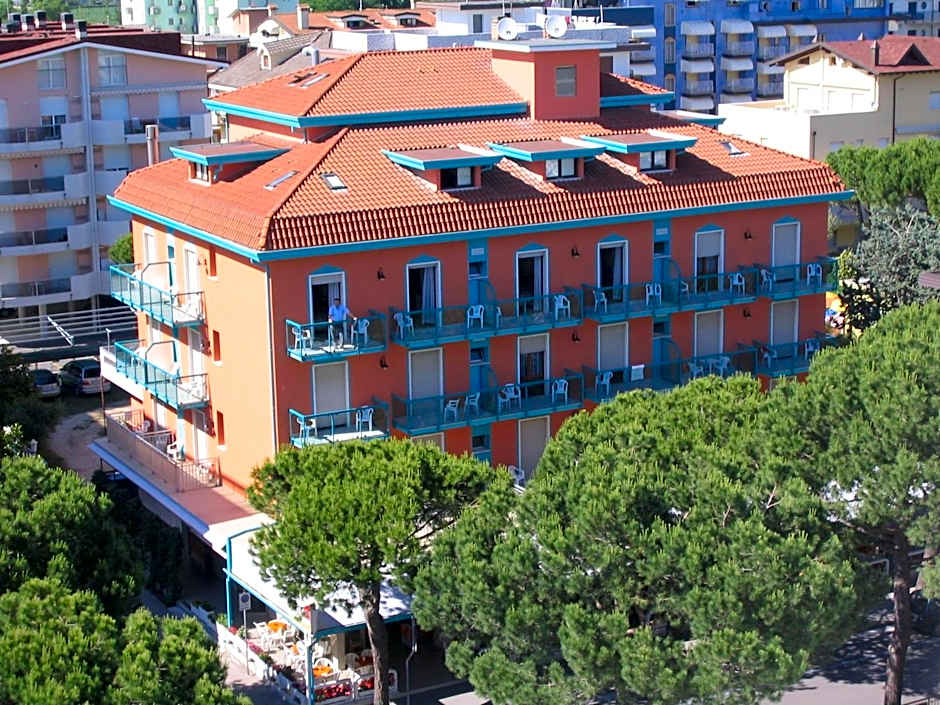Hotel Altinate