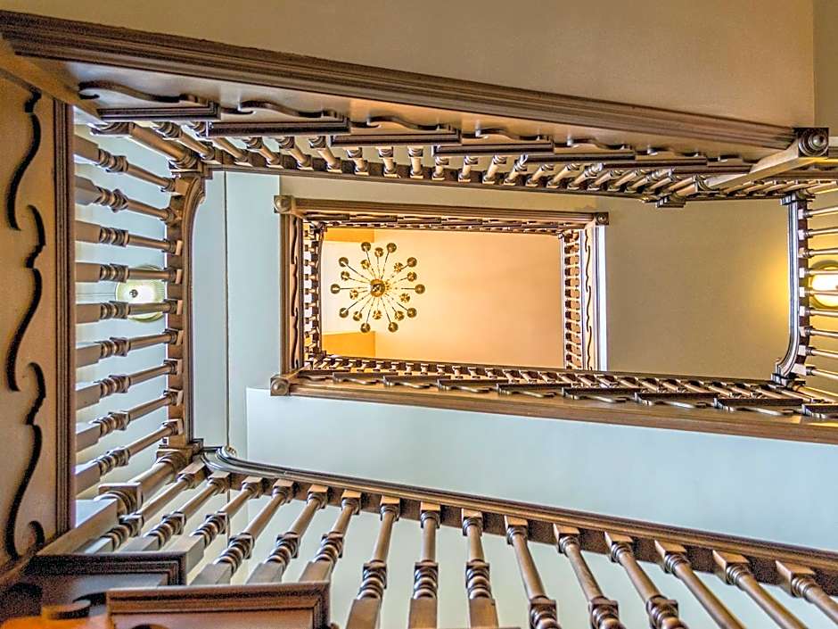 The Exeter Inn
