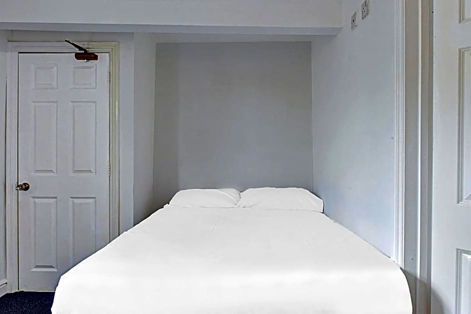 The Gables Hotel, Birmingham Airport